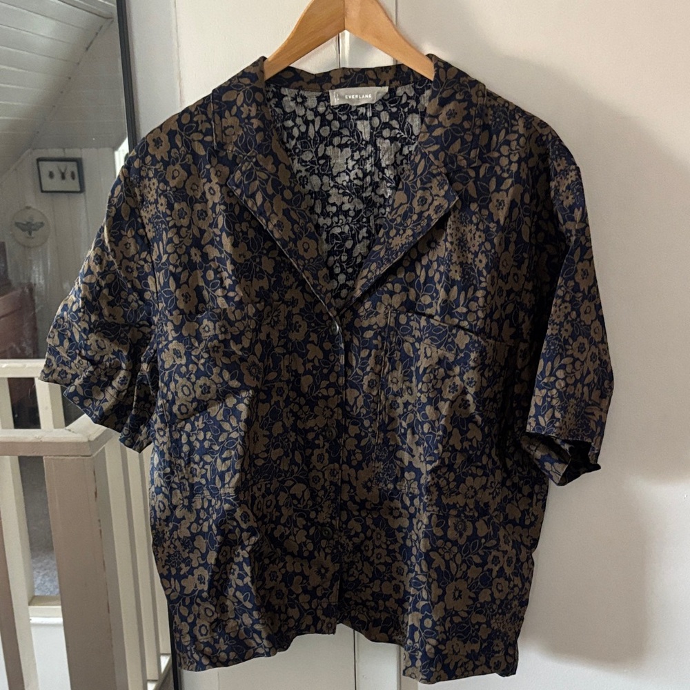 NWOT Everlane Linen Button Down Shirt